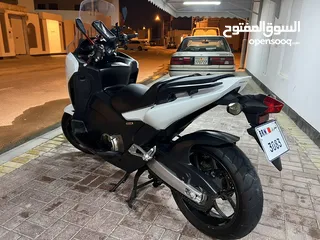  2 سكوتر هوندا 750