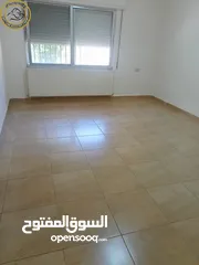  5 شقة مميزة للبيع في عبدون الشمالي  - خلف المركز العربي 225م مع حديقة وترسات 210م بسعر مغري