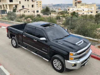  17 شفرليت سلفرادو LTZ المميزة كليا موديل 2019 / LTZ فل إضافات  دهان شركة ولا غرام بوية / فحص نخب النخب