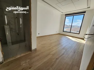  17 شقة ارضية للبيع في عبدون / الرقم المرجعي 14187