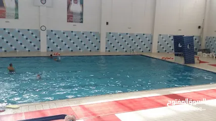 2 معلم ومدرب سباحة خاص (برايفت)