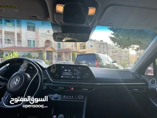  4 هونداي سوناتا فل كامل عدا البانوراما لون مميز فيراني ميتالك بحاله ممتازه وارد كوري