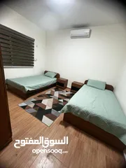  4 شقة في الخامسة للبيع