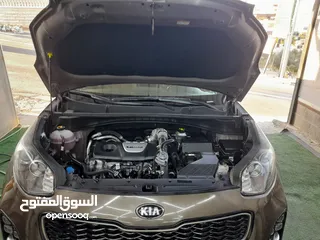  3 كيا موديل 2017 وليس موديل 2016 المتور 1,6 تيربو  و هو أفضل فئة من 3 أحجام متور على السبورتج