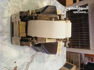  4 طابعة انتيك مع حقيبة جلد مميزة