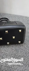  25 شنطة جلد طبيعي ( salvatore ferragamo calfskin thestudiocagebagsella) صناعة ايطالية