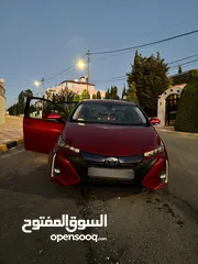  1 بريوس برايم ... أعلى صنف 2018 فلل إضافات... جنط مميز جدا ... لون خمري ميتالك ... اقتصاديه جدا