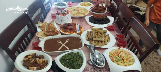  4 مطبخ تواصى وبوفيهات مفتوحه لجميع انواع المناسبات..ونعمل الوجبات الفرديه..
