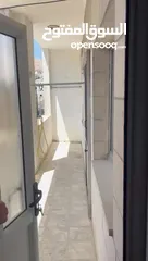  12 شقة كبيرة 5 غرف.