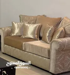  6 طقم كنبايات للجلوس او ضيوف 7 مقاعد مستورد شبه جديد ثقيل جدا"