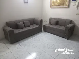  2 كورنر طاولة طعام اسرة خشب بيع مستعجل