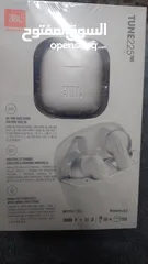  1 JBL tune 225 tws