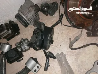  13 قطع سياره  ساب 93 للبيع 2004/2005