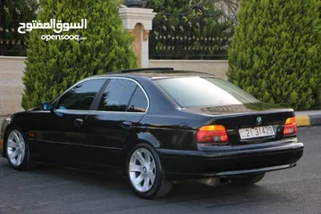  2 BMW e39 1999