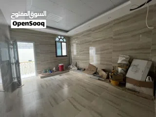  11 فــــيــــــــــــلا للـــــبيـــــع اول ســـــاكــــن مــــكــــونه مــن 7 غـــــرف و 10 حـــمامات