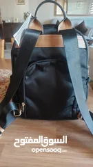  2 شنتة جديدة ضد الماء backpack ماركة PARFOIS مع جزدان لون ابيض حجم وسط