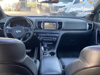  4 Kia sportag
