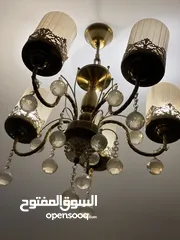  2 ثريات وبرداي