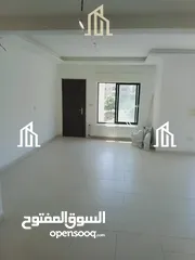  2 شقة شبه أرضية فاخرة 165م في أجمل مناطق عبدون/ ref 1518