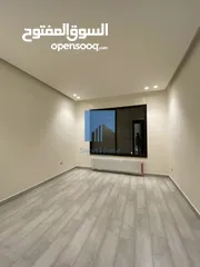  1 شقة فاخرة للبيع في خلدا  - خلف بردايس وقرب المدارس المستقلة طابق ثالث 145م مع روف 160م لم تسكن