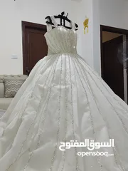  7 بدلة عاروس ابيض نظيف