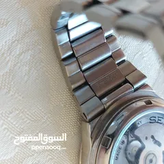 4 ساعة seiko 5 اصليه مستعمل