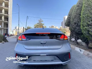  10 هونداي ايونيك هايبرد  2020  بحالة الوكالة فل اضافات الله يبارك لصاحب النصيب ..