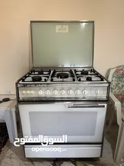  1 فرن يونيفيرسال للبيع