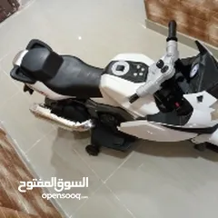  4 دراجه للاطفال للبيع