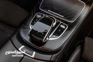  19 Mercedes E200 Coupe 2020 Amg kit Night Package