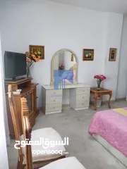  12 شقة فاخرة للبيع في الرابية  - قرب إشارة السفارة الصينية طابق ثاني 140م تشطيب سوبر ديلوكس