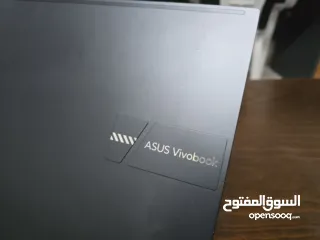  1 جهاز لابتوب من نوع ASUS Vivobook Pro 15 مناسب للتصميم، البرمجة والألعاب.