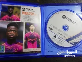  2 CD FIFA 23 مستعمل استعمال خفيف بحالة الوكاله