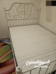  3 Queen size bed