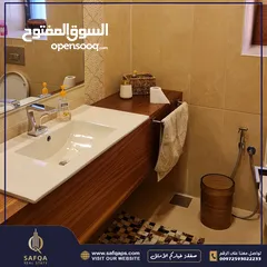  13 فيلا دوبلكس مميزة وفاخرة جداً للبيع في الريحان مع حديقة ومدخل خاص /عقار رقم : B1072
