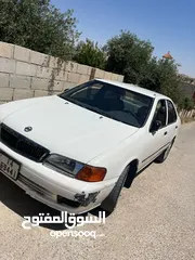  4 نيسان صني 1999 وارد ياباني ماتور 1500 قطارة بنزين ...... قابل للتفاوض والشرا ما بقصر معه ...