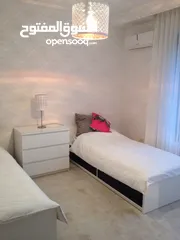  7 من المالك مباشرة شقة مفروشة سوبر ديلوكس  في عبدون Fully furnished apartment in abdoun
