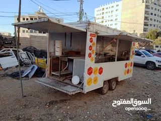  3 كرفان مطعم متنقل مع كامل العده