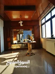  2 شقة طابقية فاخرة للبيع بأجمل مناطق الصويفية - خلف المدارس الأمريكية طابق ثالث 350م بسعر مغري