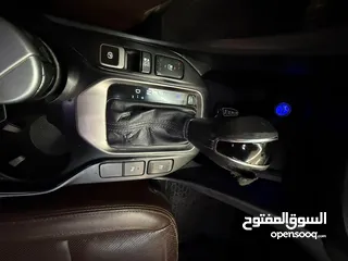  12 سانتفيه 2016