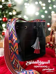  4 للبيع الوحده ب 5 دنانير نهائي