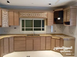  2 تركيب جميع انواع الشبابيك والمطابخ والأبواب نسعى في خدمتكم اوقات الدوام من الساعه 9صباح وحتى 7 مساء