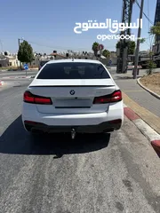  2 Bmw 530e 2022