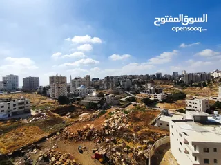  14 فرصة راقية للإيجار – روف مميز بإطلالة مفتوحة في أول رافات قرب سنقرط وصالات الهاشم سابقا