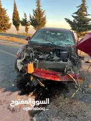  2 مازدا 3 للبيع على ضربتها