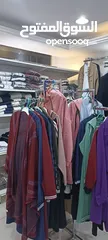  7 محل ملابس جاهزة على شارع عام مميز