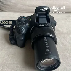  1 كاميرا سوني DSC-HX300