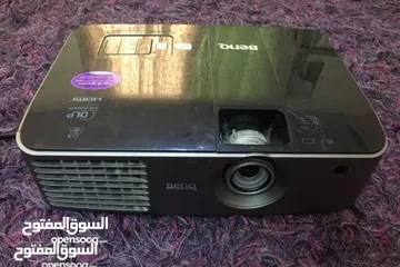  14 اجهزة عرض صوت وصورة شاشات بروجكتر شاشات عرض