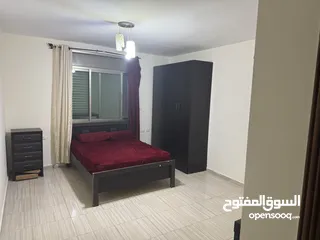  4 شقه للإيجار