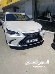  9 لكزسES300 موديل 2023